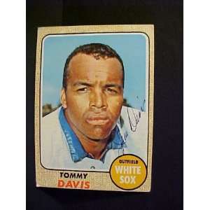 Tommy Davis Chicago White Sox #265 1968 Topps Autographed Baseball 