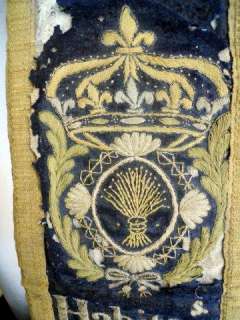 ANTIQUE FRENCH 18TH CENTURY CROWN EMBROIDERY WOOL LEATHER  