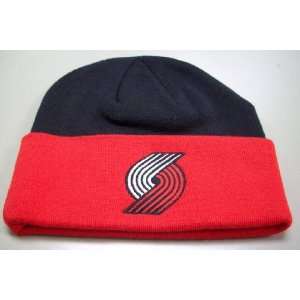   NEW Authentic Beanie / Toque Knit Hat Adidas