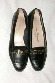   Ferragamo Black Leather Loafers Flats Womens Shoes 8.5 C Wide  