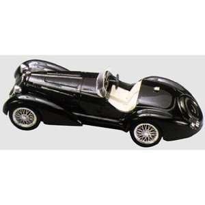    Replicarz BR139 1938 Alfa Romeo 8C 2900B in Black Toys & Games