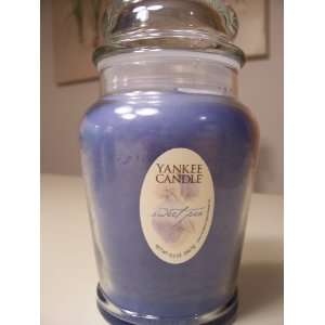  Yankee Candle Sweet Pea Scented Candle