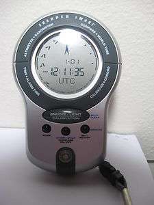 Sharper Image Wayfinder Altimeter Compass Clock ET002 MINT  