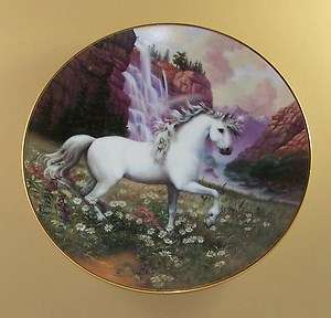   VALLEY OF THE UNICORN Plate Enchanted World Ruth Sanderson Horse