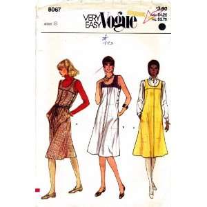  Vogue 8067 Sewing Pattern Dress Jumper Belt Size 8 Bust 31 