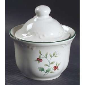  Pfaltzgraff Winterberry Sugar Bowl & Lid, Fine China 