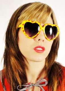 VALENTINE Vintage Trendy HEARTS Yellow & Red Sunglasses  
