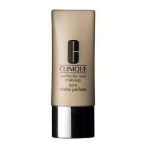  Clinique Clinique Perfectly Real Makeup   Shade 46 Beauty
