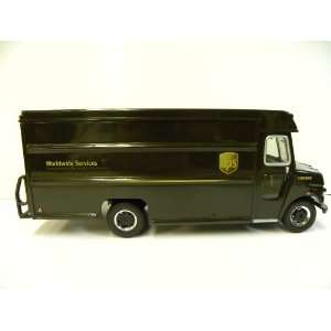   10.5 inches Long 1997 P100 UPS Truck w/ New Logo by Corporate Express