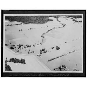  On the Atchafalaya River, 1927 Flood