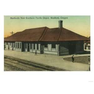 Southern Pacific Railroad Depot in Medford, OR   Medford 