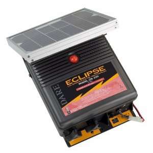  .5 Joule   Solar Fence Energizer   DS 200 Patio, Lawn 