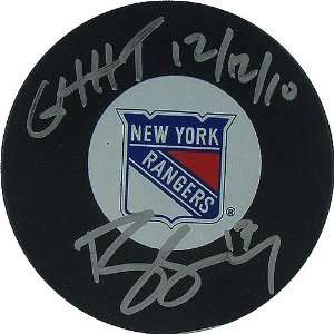   Howe Hat Trick Autographed Puck   Limited Edition