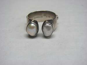 LILLY BARRACK STERLING SILVER MOTHER OF PEARL & STUDS RING  