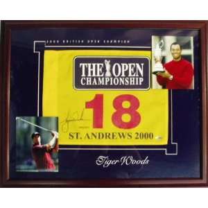  Tiger Woods  2000 St Andrews British Open  Framed 