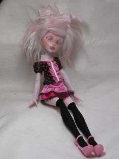 Custom/Repaint Mattel Monster High Doll, BJD *Sleepy Draculaura 