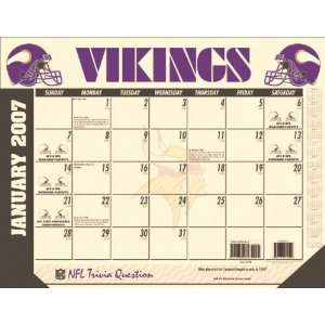  Minnesota Vikings 22x17 Desk Calendar 2007 Sports 