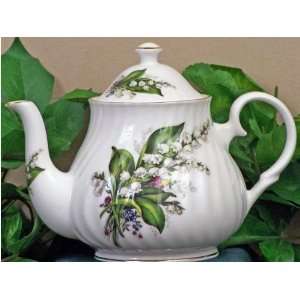    Heirloom   Lily of the Valley Teapot 4 Cup