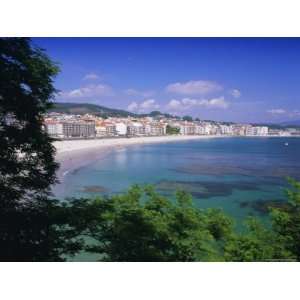  Beach and Town, Sanxenxo, Galicia, Spain, Europe 