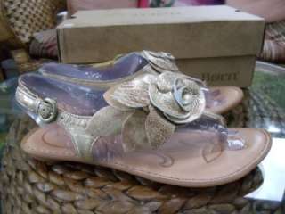 Born SMOOCH Leather Flower Slingback Sandals Gold Sz 9  