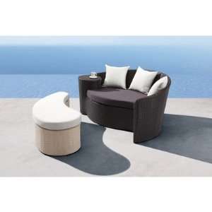  701190   Curacao Bed and Ottoman