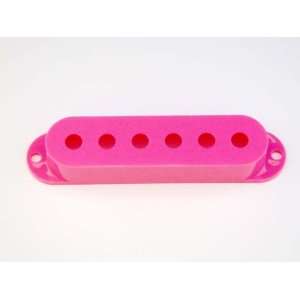  MIJ Pickup Covers for Single Pickups Pink Musical 