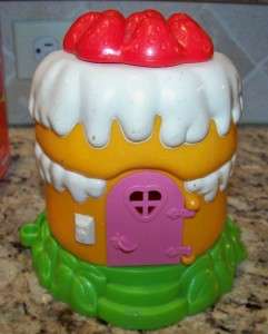 Vintage 1981 Strawberry Shortcake House Toy + Original Box Kenner 
