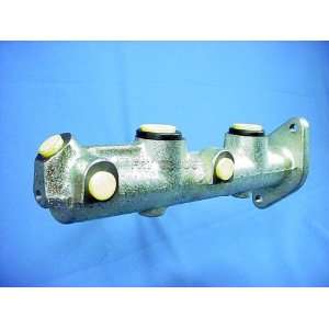  Qualitee International Parts 66 55 050 New Master Cylinder 