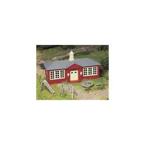  45611 Bachmann Plasticville O School House With Playground 