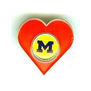  Michigan Wolverines Heart Pin