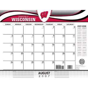 Wisconsin Badgers 2007   2008 22x17 Academic Desk Calendar  