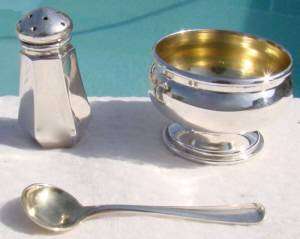 ANTIQUE OPEN SALT CELLAR bowl/dish/dip&PEPPER+SPOON SET~STERLING 