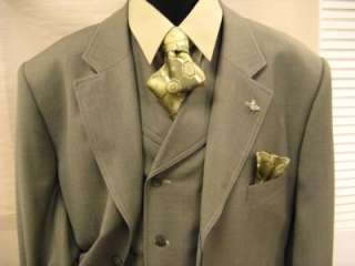 New EJ Samuel by Soprano Fashion 3 Pc Suit w/Vest Olive 4 Buttons 42L 