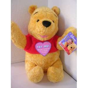  Fisher Price Love to Hug Pooh Talking Winnie the Pooh 