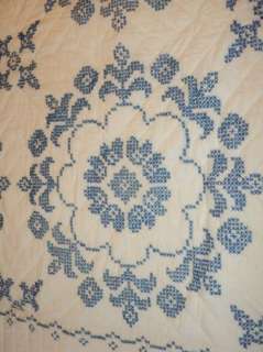 VINTAGE CROSS STITCH EMBROIDERY QUILT, HOME MADE QUALITY  
