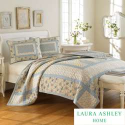 Laura Ashley Hadleigh Full/ Queen size Quilt  