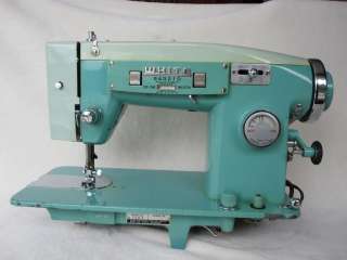 HEAVY DUTY WHITE 1563 INDUSTRIAL STRENGHT SEWING MACHINE  