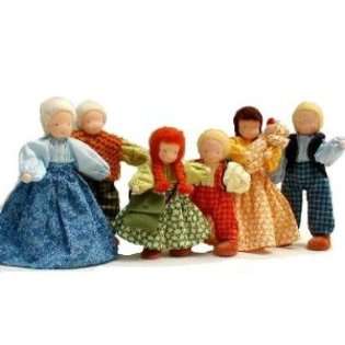 Evi Dolls Soft Dollhouse Doll Family w/ Brunette Mother 
