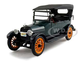 1917 REO TOURING GREEN 132 DIECAST MODEL CAR  