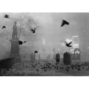  Fog Shrouded Trafalgar Square   1952