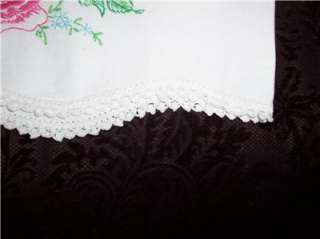 VINTAGE EMBROIDERED WHITE PILLOWCASES ~ SWEET ROSES  PRISTINE & MINT 