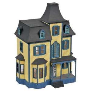Dollhouse Miniature 1/144 Scale Beacon Hill Kit  Toys & Games 