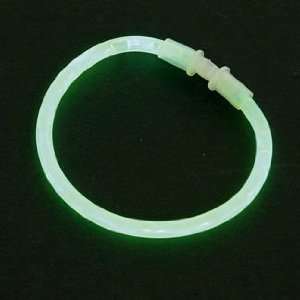  8 Glow Bracelet Green (1 per package) Toys & Games