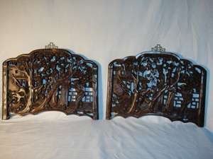 PAIR OF WOOD HAND CARVED CHINESE WALL PLAQUES FRAMES No Reseve 