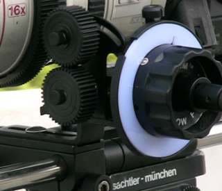 The Follow Focus Moves on the Normal direction when bottom drive gear 