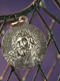 BEAUTIFUL FRENCH ANTIQUE RELIGIOUS MEDAL ECCE HOMO SIGNED JESUS  