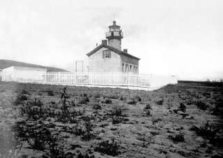 SANTA BARBARA Lighthouse LOST LIGHT COLLECTION Lefton  