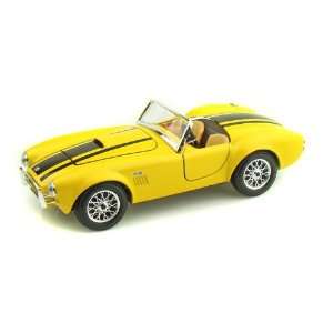  1965 Shelby Cobra 427 1/24 Yellow w/Black Stripes Toys 