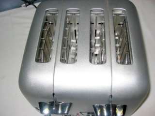 NICE DeLonghi RT400 4 Slice Toaster ~Retro Toaster~  