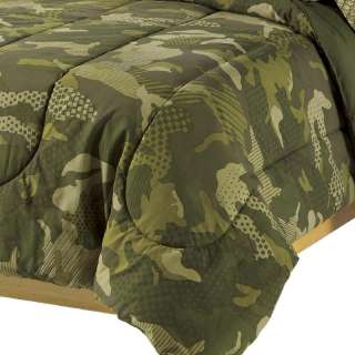 Boys Digitized Green Tan Camouflage Bed in a Bag  Twin  